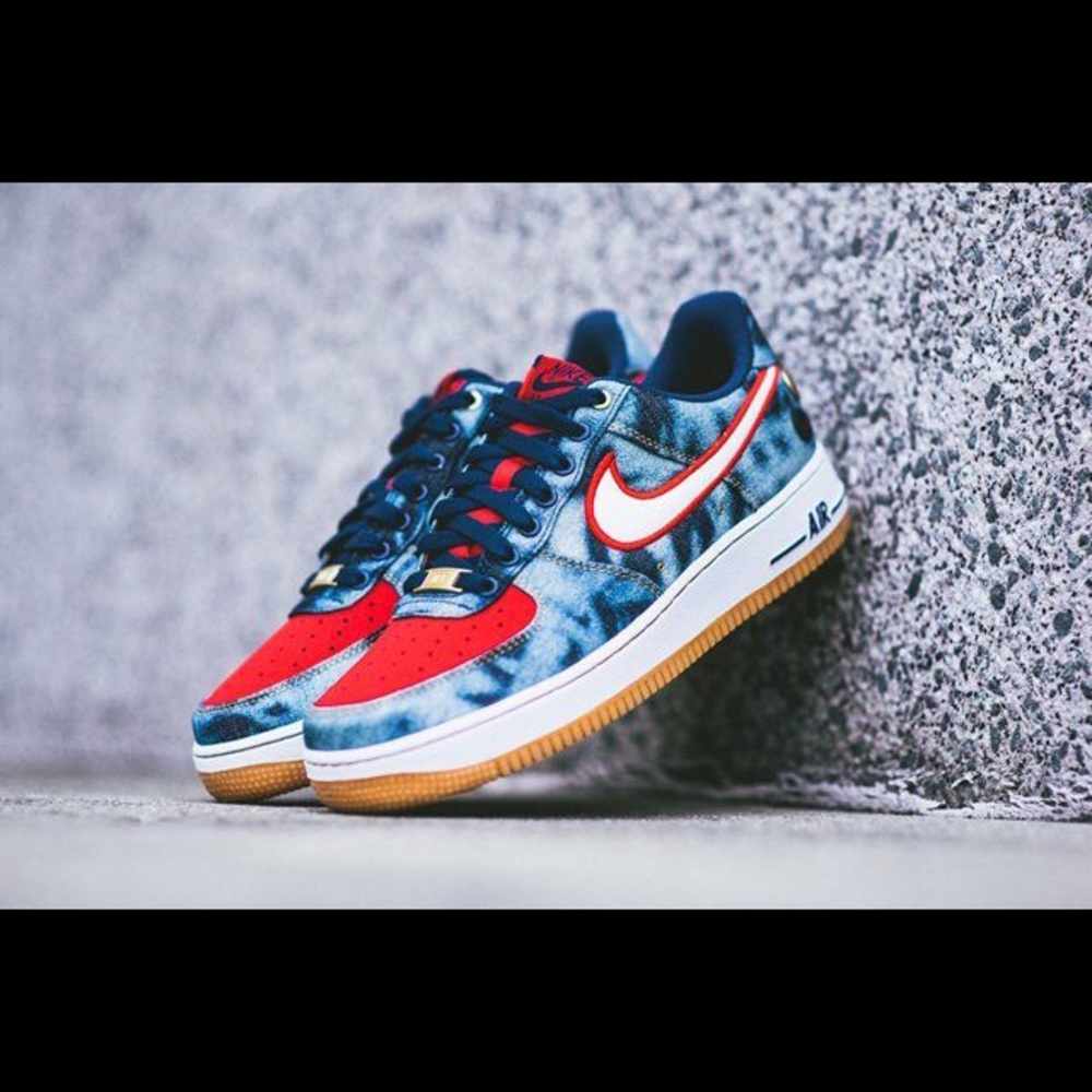 Nike Air Force 1 low denim acid wash